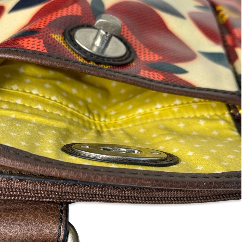 Fossil Retro Floral Crossbody Bag Mod 60s Print Coated Canvas Adjustable Strap - Picture 7 of 14